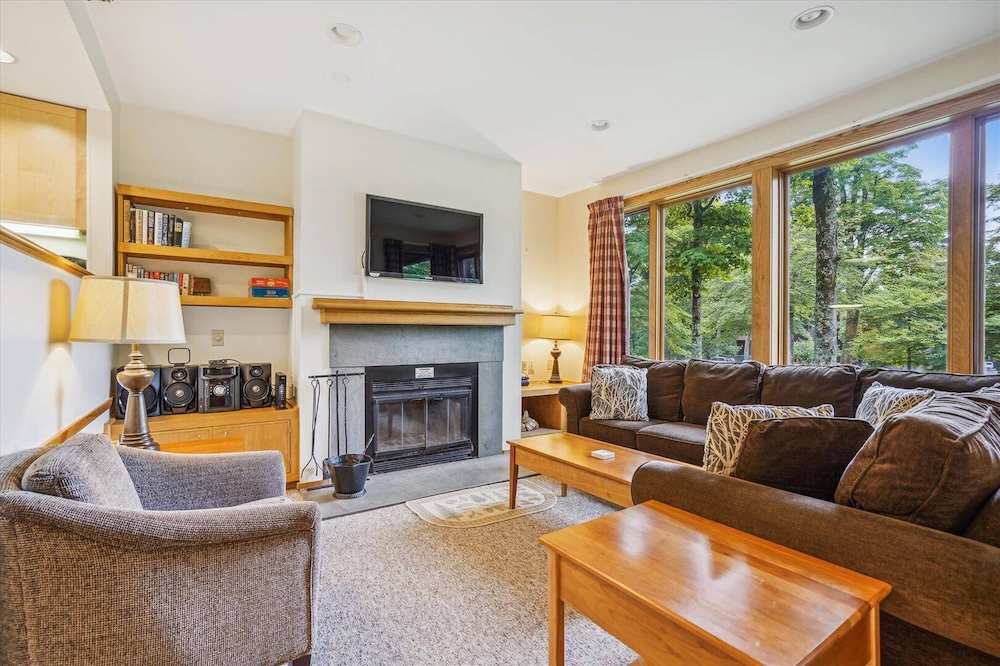 Highridge condo D18 in Killington